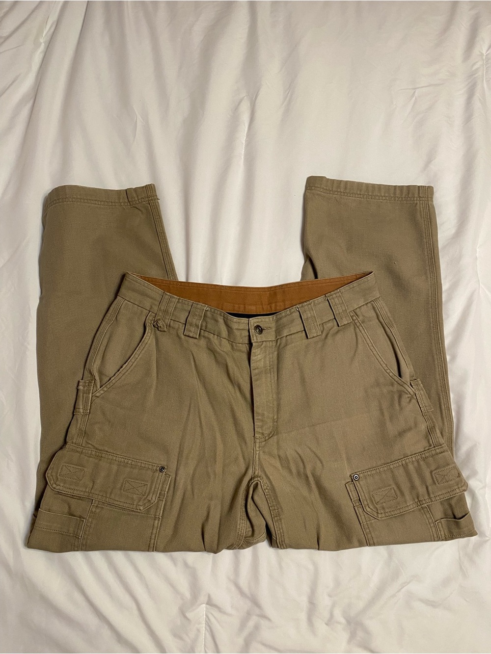 Duluth’s Men's Tan Cargo Pants - Durable Workwear